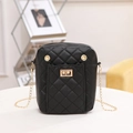 Schwarze Handy-Umhängetasche mit Steppnaht und goldener Kette im Mini-Format - Schwarz