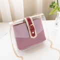 Transparente PVC-Tasche mit lila Innentasche und rotem Kontrast-Schnallen-Detail - Burgunderrot
