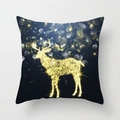 Weihnachtskissenbezug mit goldenem Rentier-Silhouette auf dunkelblauem Sternenhintergrund - Tiefblauer Traumhafter Sternenhimmel Rentier (TPR081-4)