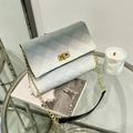 Quilted gradient shoulder bag in white and grey-blue with golden twist lock - Grey White Gradient (Gradient 5)