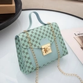 Petit sac carré vert menthe à motif trèfle avec bandoulière chaîne dorée élégante - Vert