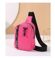 Mini borsa a tracolla fucsia con cinturino regolabile e design sportivo - Rosso rosa