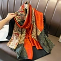 Sciarpa vintage in raso di seta con motivo paisley e scialle etnico da donna in arancione - 180*90CM / Patchwork Paisley