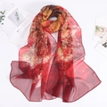 Sciarpa leggera in seta georgette rossa stampata con motivi astratti per protezione solare - Albero della Vita-Rosso Vino