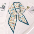 Twilly en satin à fleurs avec bordure bleue pour cou ou décoration de sac à main - Petites Fleurs Bleu Orange