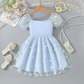 Vestido de verano azul claro para niña con margaritas bordadas y mangas abullonadas - 90 / Azul claro
