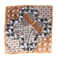 Vintage-Satin-Vierecktuch mit Paisley-Muster in Orange und Schwarz auf weißem Grund - Orange und Grau Patchwork