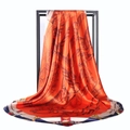 Detail of hanging satin scarf with equestrian chain print and orange silk texture - 90x90cm / Orange Navy Contrast Equestrian Style