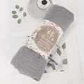 Écharpe châle en coton lin gris foncé froissé avec emballage papier fleuri - 180x90cm / Gris clair