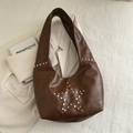Bruine vintage PU-leren hobo tas met zilveren ster-vormige studs en grote capaciteit - Bruin