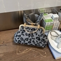 Leopard print plush kiss-lock bag with gold chain strap, luxury faux fur handbag for women - Gray