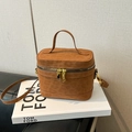 Borsa a scatola marrone in camoscio leopardato con zip dorata e tracolla regolabile - Senza Ciondolo / Marrone