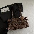 Vintage leopard print suede tote bag with brown leather straps and plush bear charm - Brown with Pendant