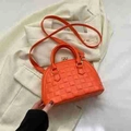 Borsa a mano arancione con trama intrecciata e tracolla per donna moda - Arancione