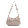 Borsa tote in nylon beige a pieghe con fiocco e tracolla regolabile per uso quotidiano - Cachi