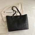 Minimalist black crocodile embossed tote bag in high-quality leather for office women - Black