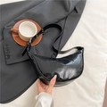 Borsa hobo retrò in pelle cerata nera con tracolla regolabile e design minimalista a mezzaluna - Nero