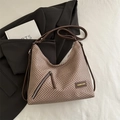 Sac fourre-tout marron tissé avec fermeture éclair et bandoulière de style rétro - Khaki