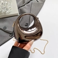 Donkergrijze metallic tas met rond handvat en gouden ketting voor dames - Gunmetal