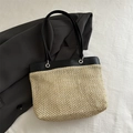 Minimalistische Stroh-Tote-Bag mit schwarzem Lederbesatz und großem Fassungsvermögen - Schwarz