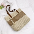 Bolso tote de paja tejida en crema y marrón con asas de cuero y detalle de borla - Blanco Roto (Con Colgante)