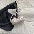 Elegante borsa a mano bianco crema pieghettata con decorazione a fiocco e tracolle sottili - Bianco Sporco