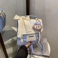 Sac à dos en cuir PU bleu clair et crème avec nœud en dentelle et imprimé ours - Avec Pendentif / Bleu