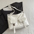 Borsa tote bianco crema minimalista con doppia tasca frontale e fibbie in metallo lucido - Bianco