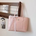 Borsa tote in pelle rosa goffrata con grande fiocco in pizzo bianco e manici a spalla - Senza sciarpa / Rosa