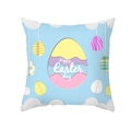 Vierkante Pasen kussensloop met Happy Easter tekst en kleurrijke papierknipsel eieren - Lichtblauwe Achtergrond Paaseieren Wolken (TPR354-2)
