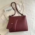 Minimalist burgundy large leather tote bag set with knotted strap and small coin purse - Red
