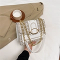 Borsa a tracolla in pelle bianca e tweed con serratura dorata e catena spessa - Bianco