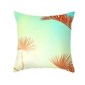 Housse de coussin tropicale avec feuilles de palmier orange sur dégradé bleu et jaune - Style Lignes de Palmier Dégradé Cyan (TPR379-15)