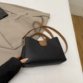Borsa tote in pelle con motivo litchi nero e marrone con tracolla regolabile - Nero senza Ciondolo