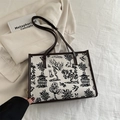 Bolso tote de lona blanco roto con estampado de paisaje negro y correas de cuero marrón - Marrón