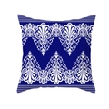 Housse de coussin bohème bleue et blanche avec élégants motifs floraux baroques - Dentelle Baroque Bleu Foncé (TPR381-18) / 45x45 Carré (Sans Garnissage)