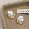 Artistic two-tone geometric drop earrings in gold and textured white resin finish - Irregular Gold/White (Detachable Style)