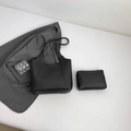 Conjunto de bolso tote negro clásico con neceser a juego en cuero mate suave para la oficina - Negro