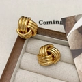 Elegante goldene Knotenstecker mit hochglanzpolierter Oberfläche für Damenmode - Gold