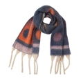 Dettaglio di sciarpa in maglia spessa a pois blu e arancio con grosse nappe color crema - 185x40+15cm / Blu Notte
