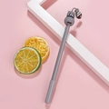 Stylo gel gris créatif avec une figurine de chat 3D tenant un poisson sur le dessus - Chat Gris