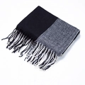 Sciarpa oversize a quadri bicolore nero e grigio con frange per autunno e inverno - 200x65cm / Nero