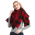 Women's buffalo plaid scarf in red and black cashmere-like fabric with fringe - 140*140cm / Red and Black Plaid