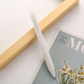 Penna gel bianca a scatto dal design minimalista con impugnatura in silicone e punta 0,5mm - 0.5mm / Fusto Bianco (Inchiostro Nero)