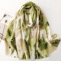 Detail of artistic lightweight scarf with watercolor stroke pattern and frayed edges - 180*88cm / Green (SL2509-014)