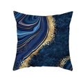 Housse de coussin en velours pêche avec motif marbre bleu et fluide doré luxueux - Sable d'Or Bleu Lac (TPR463-8)