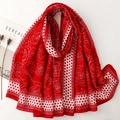 Châle long rouge pour femme avec silhouettes de roses blanches et bordure à pois moderne - 180*85CM / Rose Rouge à Pois