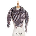 Écharpe épaisse en fil bouclé à carreaux gris et rouges vintage avec bords effilés - Gris à Carreaux Rayures Épaisses (FJ010-021)