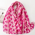 Detail of fuchsia geometric cotton-linen scarf with gold foil accents and frayed edges - 180x88 / Rose Pink