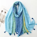 Sciarpa blu con motivi floreali a rose e nappe per la primavera e l'estate elegante - Blu Scuro Blu Chiaro